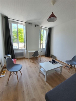 appartement à la vente -   13001  MARSEILLE, surface 37 m2 vente appartement - APR543853